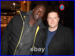 20x27 PHOTO UNTOUCHABLE FILM AUTOGRAPHS (OMAR SY + 5) SIGNED IN PERSON