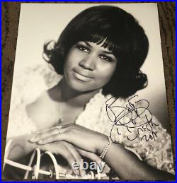 ARETHA FRANKLIN SIGNED AUTOGRAPH THE QUEEN OF SOUL 11x14 PHOTO A withPROOF