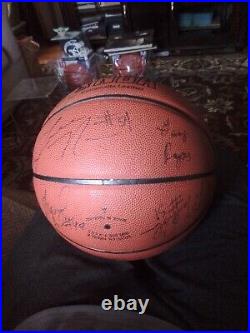 Autograph Basketball 16 Signatures No COA, all signed In Person in The 1990's