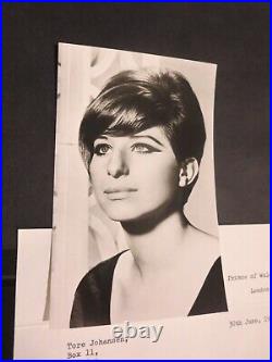 Barbara Streisand 1966 Autograph on photo. And signed personal letter