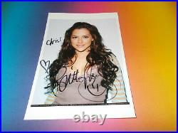 Brittany MURPHY SIGNED SIGNED AUTOGRAPH Autograph on photo in person