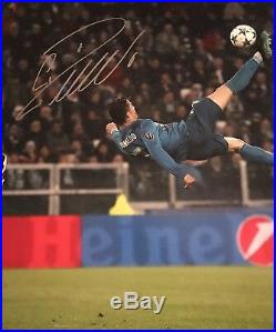 Cristiano Ronaldo Soccer Great Autograph Signed 16 X 20 Beckett COA In Person