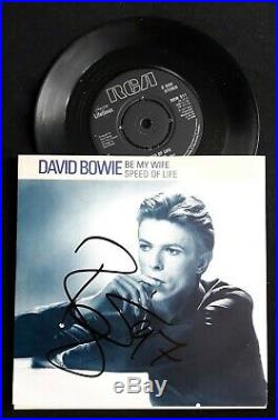 David Bowie Signed Autographed LP VINYL 45' UK IN PERSON Sweden 1997 Ziggy