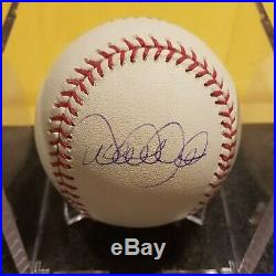 Derek jeter autographed baseball Selig Rawlings ROMLB signed in-person