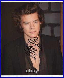 Harry Styles Signed 8 x 10 Photo Genuine In Person + Hologram COA Guarantee
