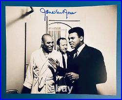 JAMES EARL JONES Genuine Authentic Signed IN-PERSON PHOTO Muhammad Ali UACC COA