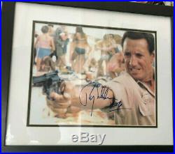 JAWS Roy Scheider in person Signed photo EXACT PROOF! UACC RD RARE