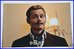 Johnny Depp signed 20x30cm Foto Autogramm / Autograph In Person