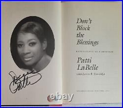 Patti Labelle Book Autographed Beckett Bas Coa Signed Soul Music Singer Actress