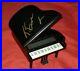Taron_Egerton_signed_Piano_Elton_John_in_person_Autograph_proof_Rocketman_01_qtzu