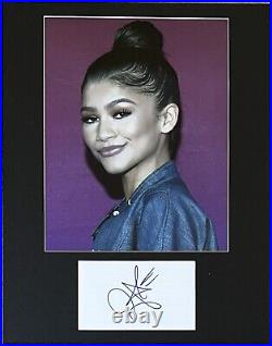 Zendaya Signed In Person 11x14 Matted Autograph & Photo Authentic